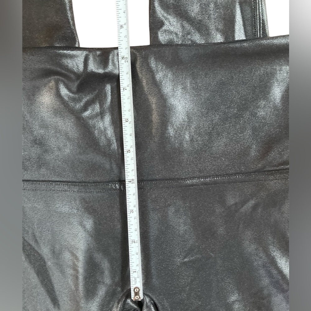 Spanx Faux Leather Leggings size M - Picture 9 of 15